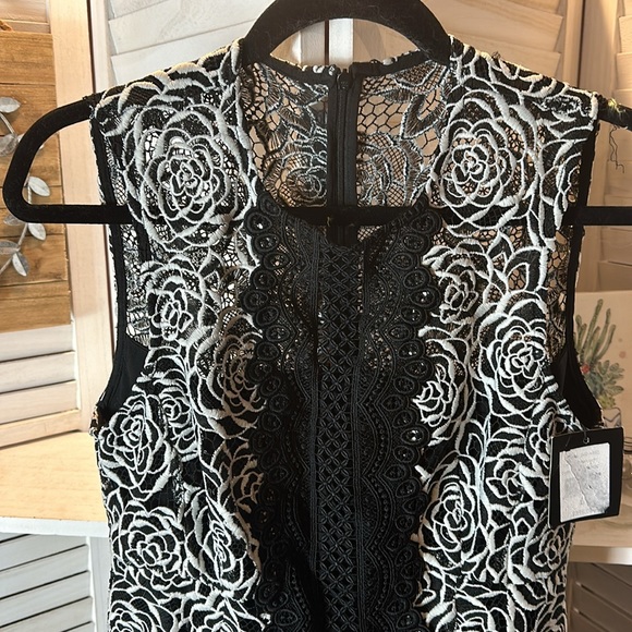 NWT Nanette Lepore Black and White Lace Shift Dress - Picture 2 of 10
